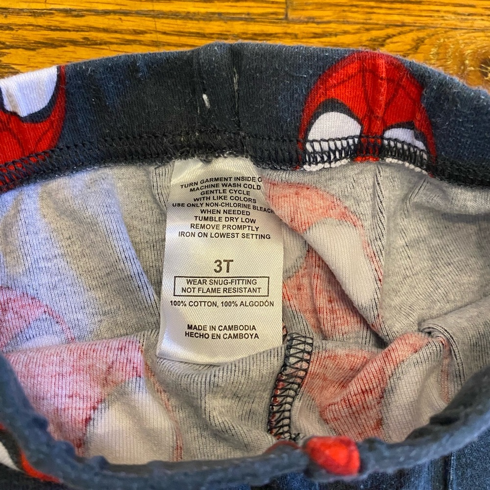 Marvel Spidey Amazing Friends - Pajama Set - 3T - Picture 7 of 10